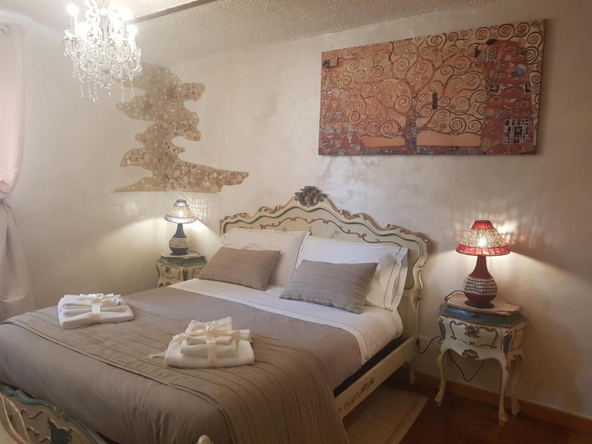 Stella Del Mar Bed & Breakfast โบโลญญา ภายนอก รูปภาพ