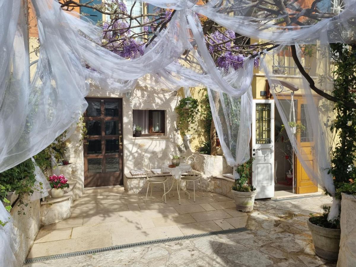 Stella Del Mar Bed & Breakfast โบโลญญา ภายนอก รูปภาพ